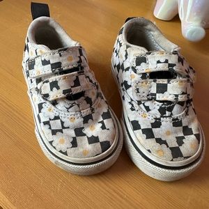 Daisy vans toddler size 4